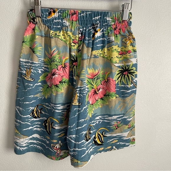 Mickey by Jerry Leigh shorts vintage 90’s size medium Disney ocean tropical - Picture 6 of 11